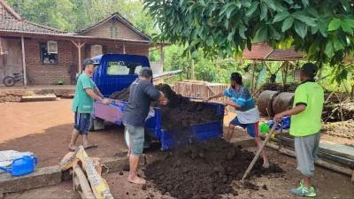 Mengubah Limbah Peternakan Menjadi Sumber Pendapatan Baru di Gunungkidul