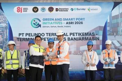 Pelindo Terminal Petikemas Sabet Dua Penghargaan Prestisius Green and Smart Port 2026