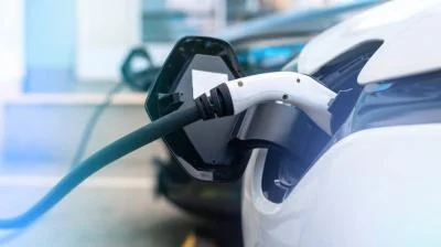 Transformasi Industri Otomotif Dorong Perkembangan Energi Bersih di Indonesia
